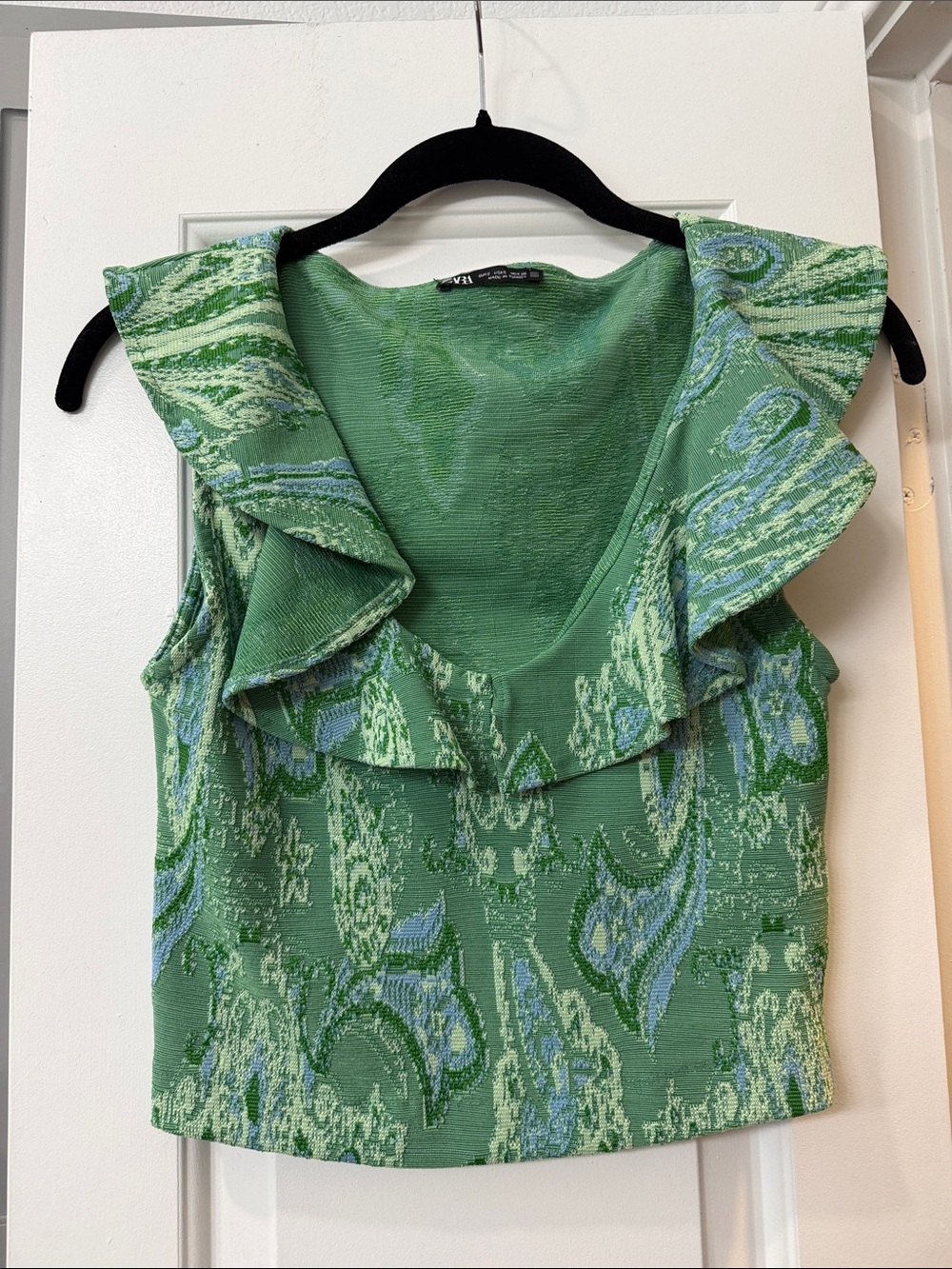 Stretch Zara Green Patterned Ruffle V-Neck Camisole